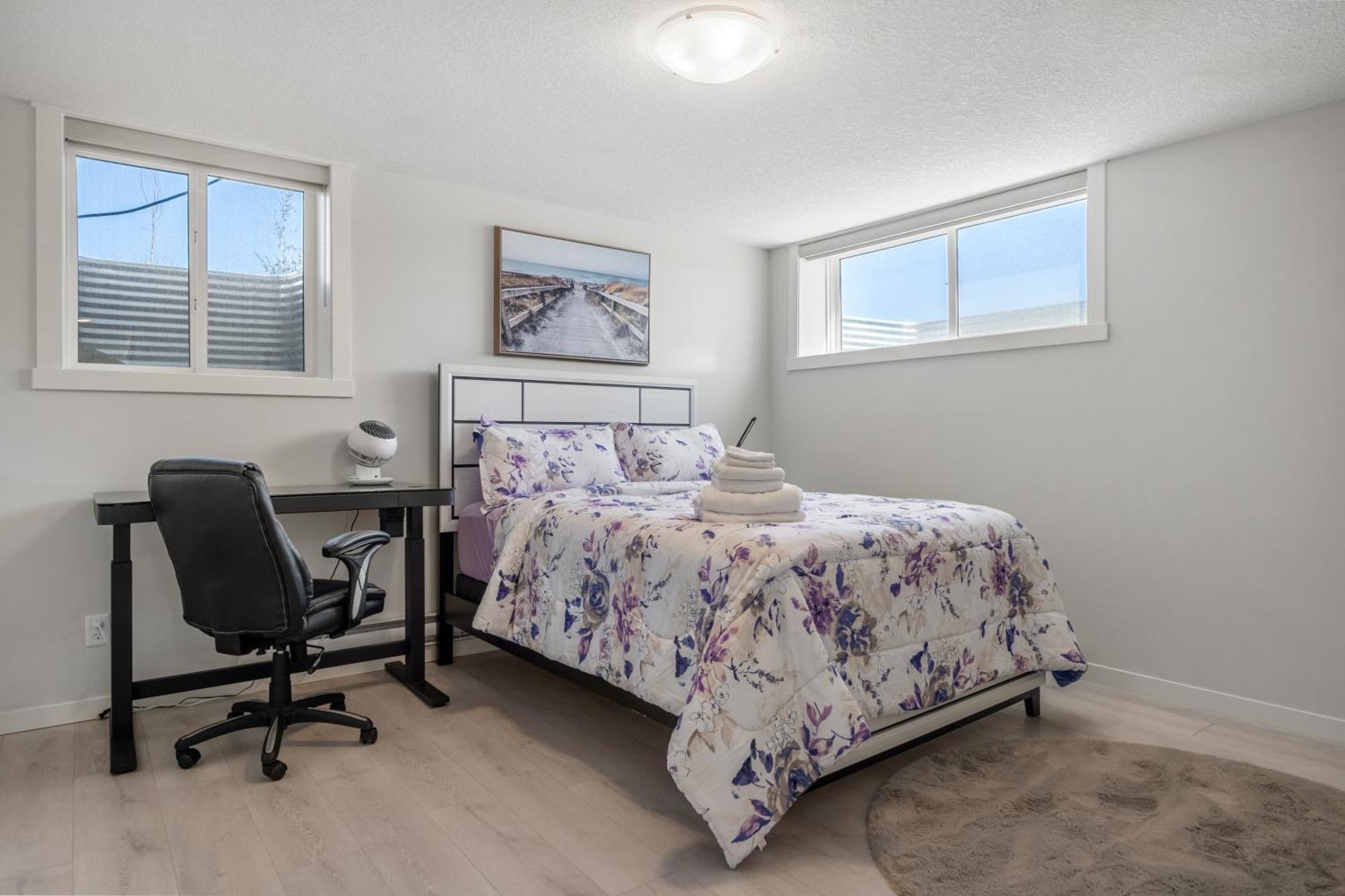 Apartament Cozy Rockland Park Unit+Parking Calgary Zewnętrze zdjęcie