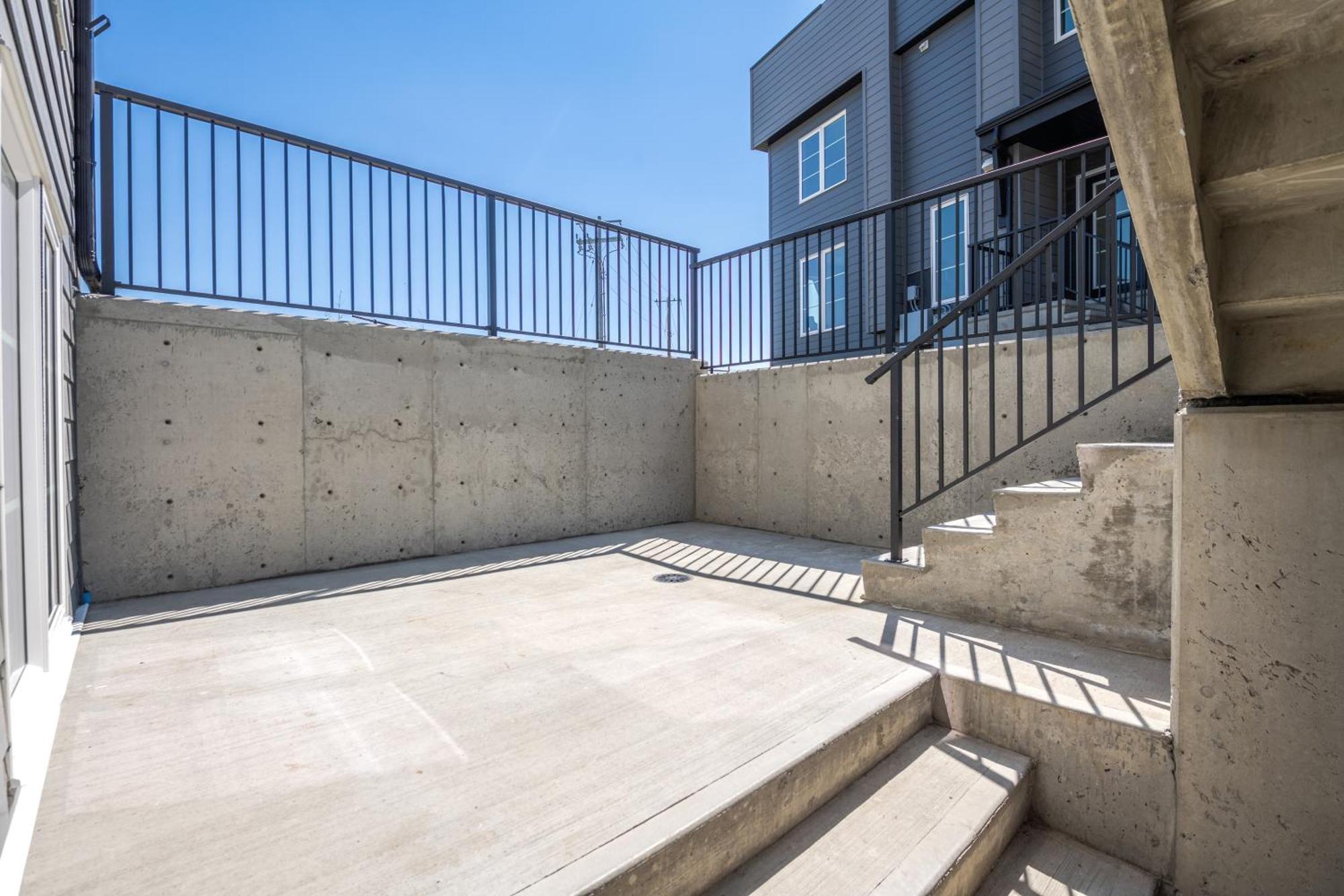 Apartament Cozy Rockland Park Unit+Parking Calgary Zewnętrze zdjęcie